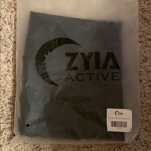 New Black Brilliant High Rise Zyia Carpi xxl / 20